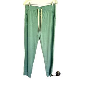 Lates Pajama Bottoms Women’s Size L Pants NWOT